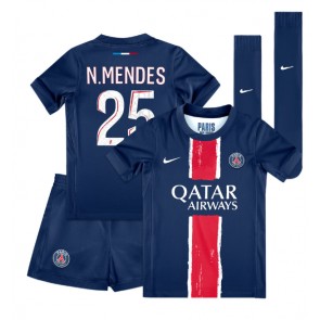 Billiga Paris Saint-Germain Nuno Mendes #25 Hemmatröja Barn 2024-25 Kortärmad (+ Korta byxor)